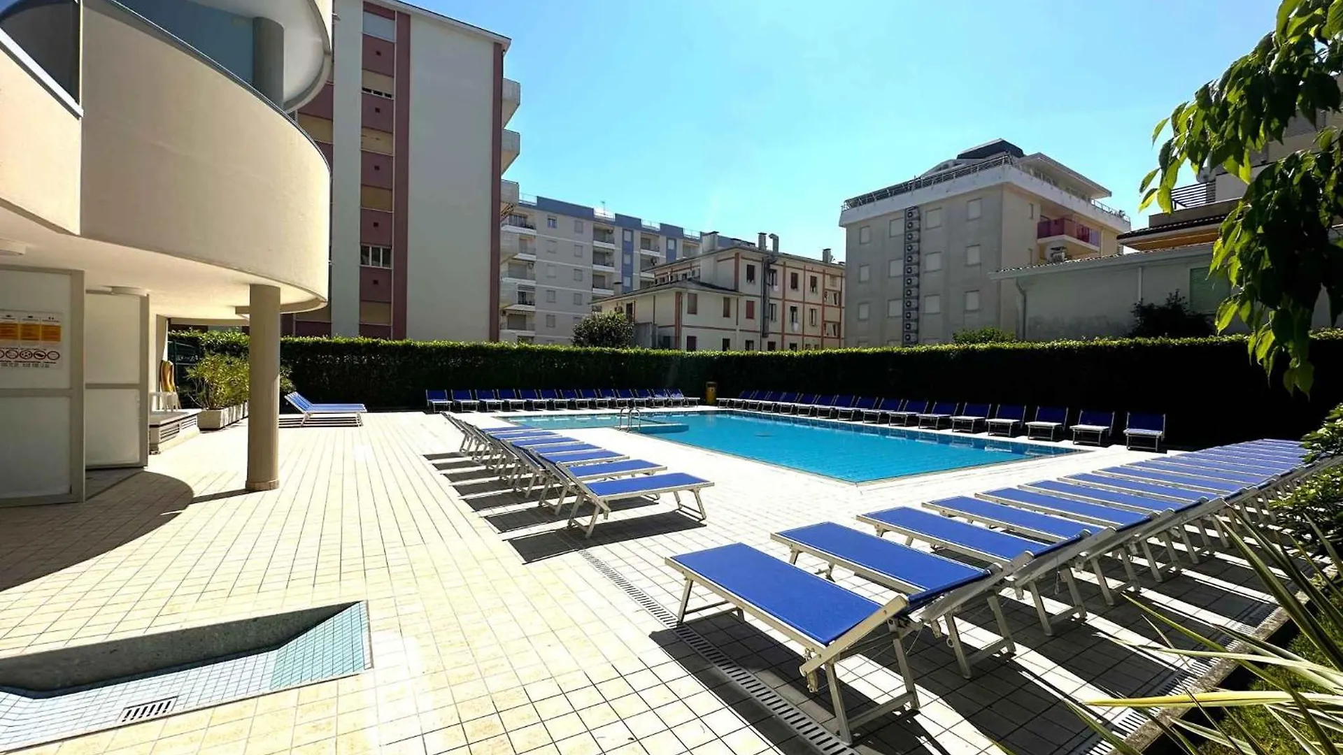 Apartments In Bibione 39724 Italy